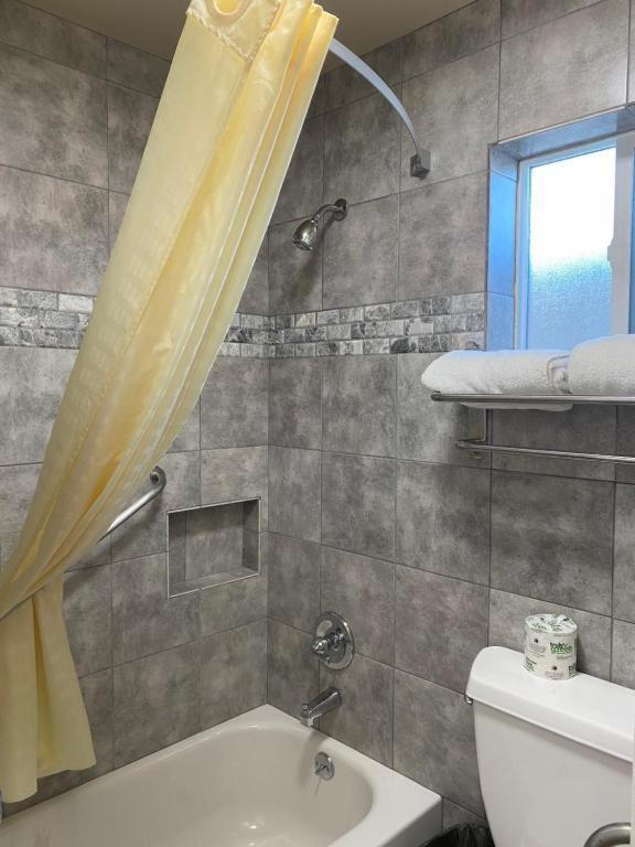 Holland Inn & Suites Морро Бей Экстерьер фото